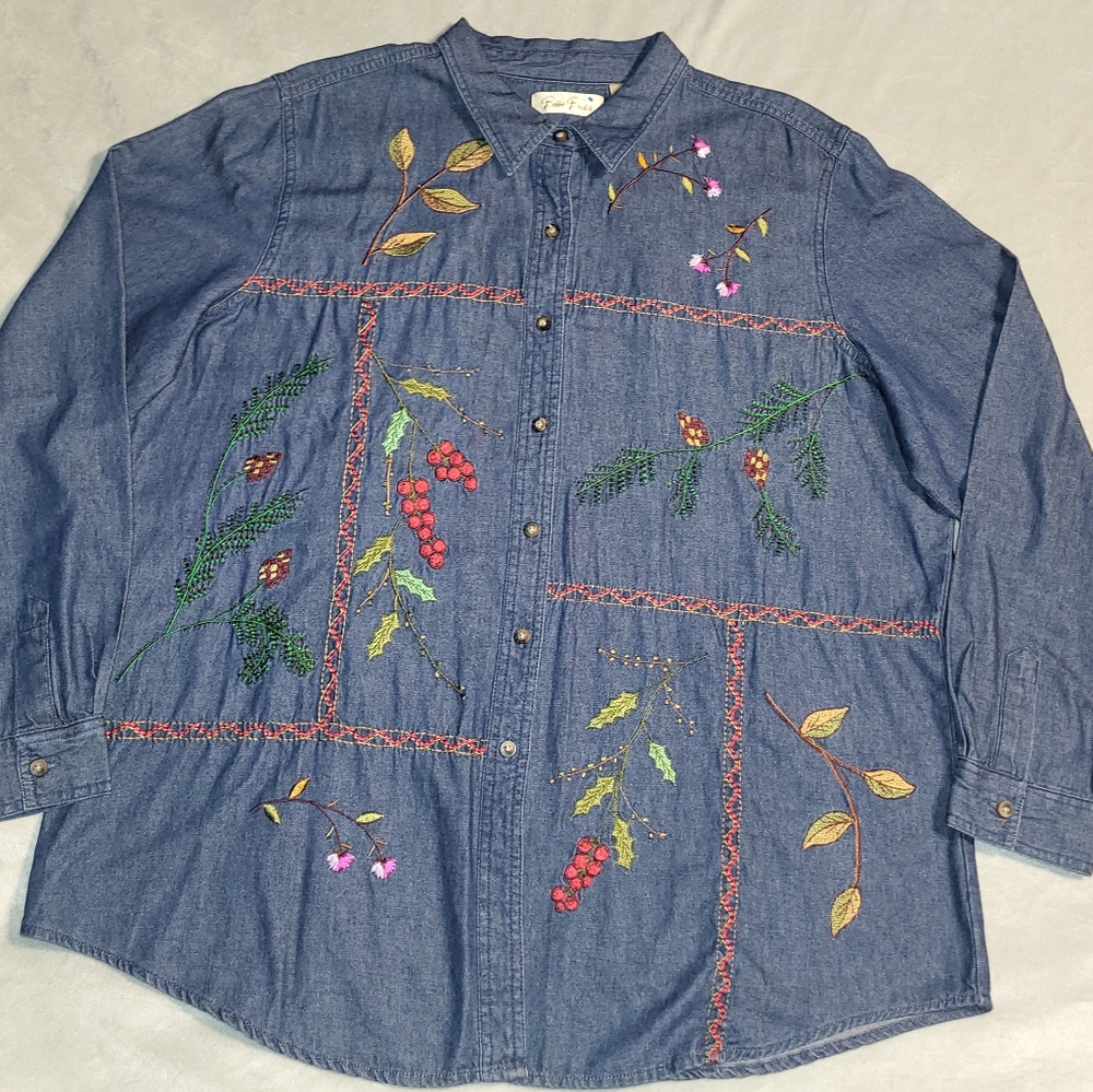 Nature Lover's Embroidered Vtg denim shirt floral embroidery Bobbie Brooks XL